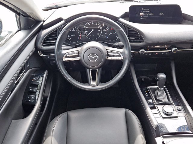 Used 2023 MAZDA MAZDA3 s FWD image 12