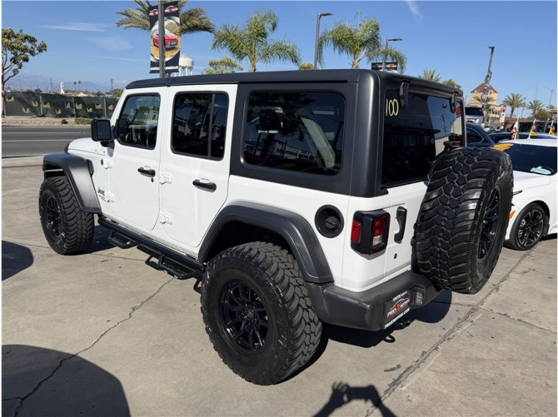 Used 2019 Jeep Wrangler Unlimited Sport S AWD/4WD image 11
