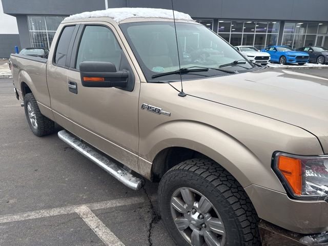 Used 2011 Ford F150 XLT w/ XLT Chrome Pkg image 4