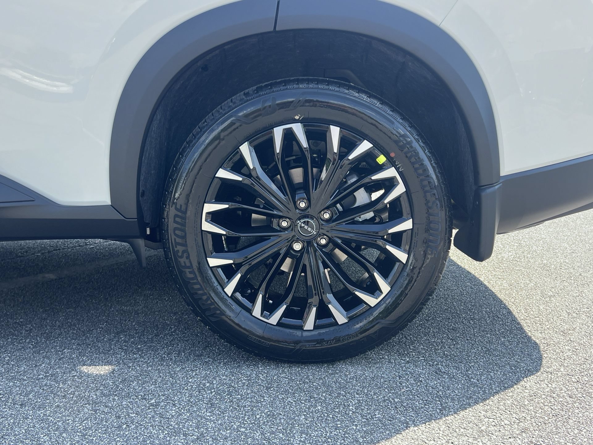New 2026 Nissan Rogue Dark Armor AWD/4WD image 27