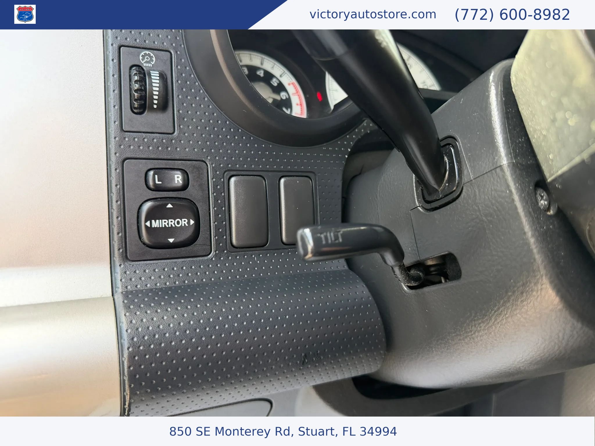 Used 2007 Toyota FJ Cruiser 4WD image 44