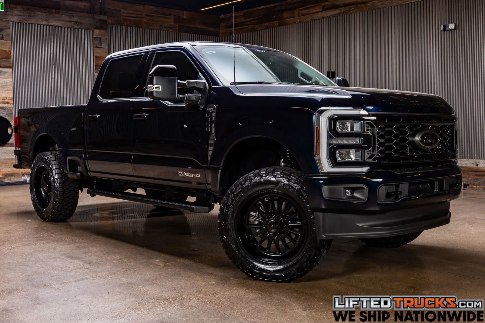 Used 2025 Ford F350 Lariat w/ Black Appearance Package image 1