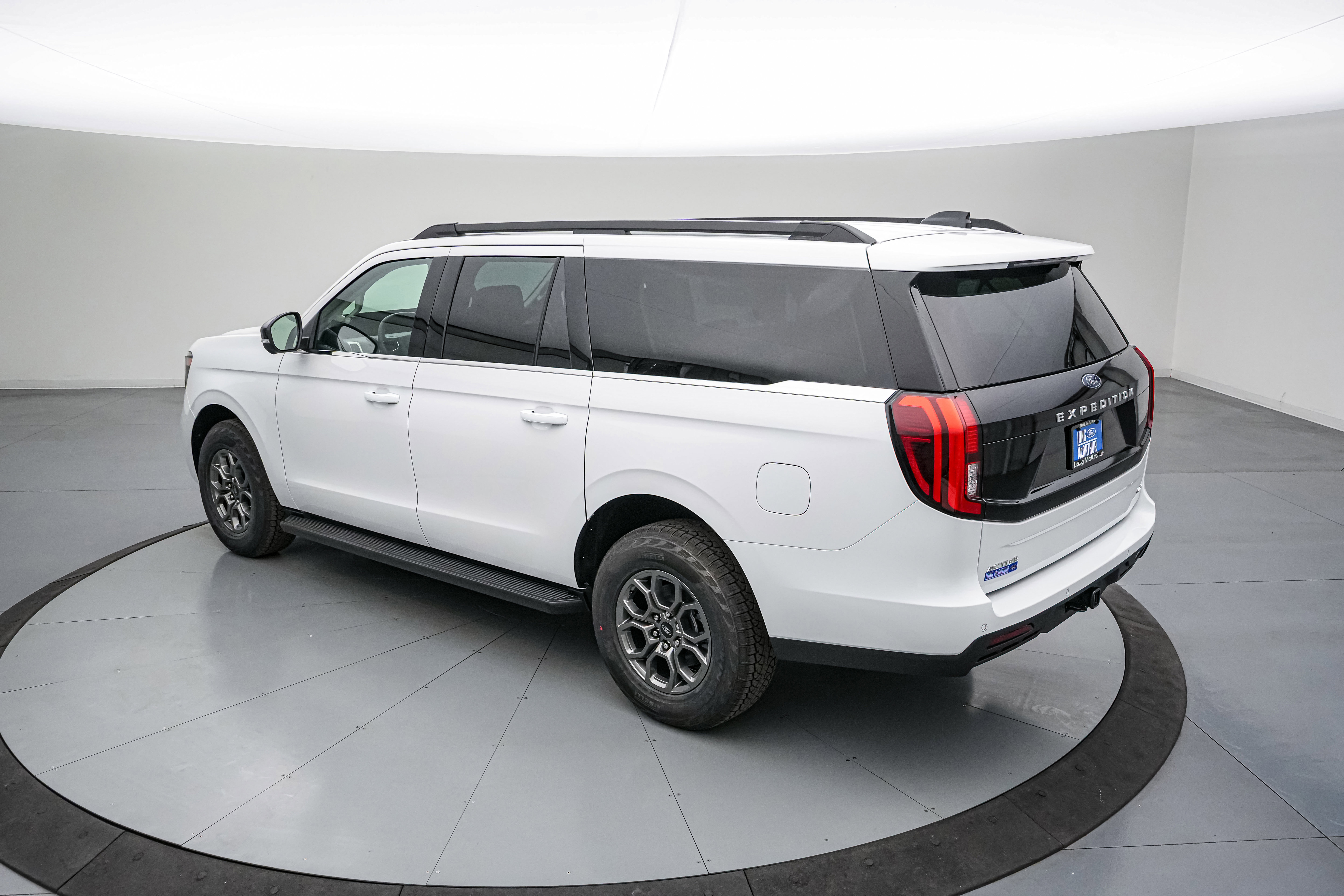 New 2026 Ford Expedition Max Active AWD/4WD image 7