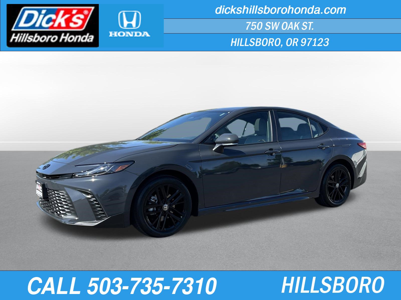 Used 2025 Toyota Camry SE w/ Multimedia Upgrade Package AWD/4WD image 1