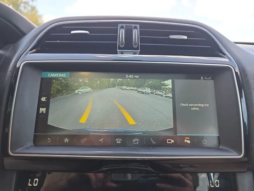 Used 2019 Jaguar F-PACE Premium AWD/4WD image 31