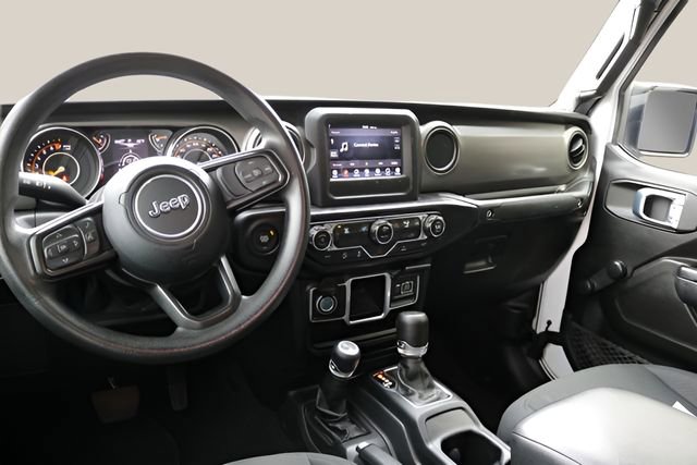 Used 2022 Jeep Gladiator Sport image 14