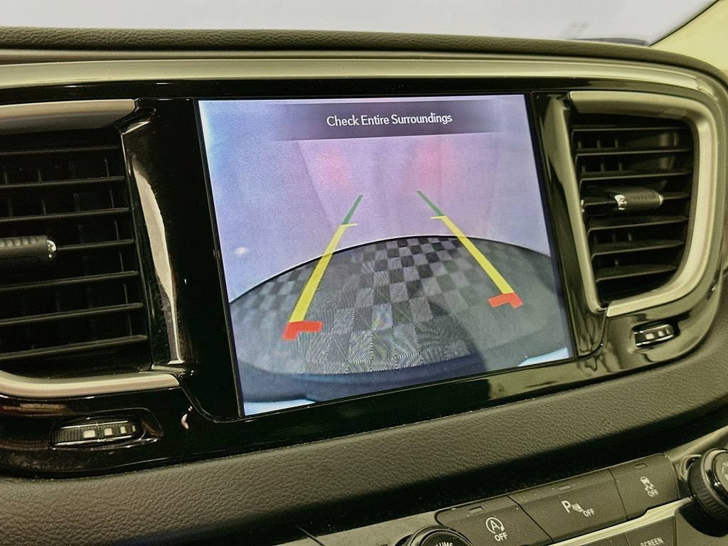 Certified 2020 Chrysler Pacifica Touring-L Plus FWD image 19