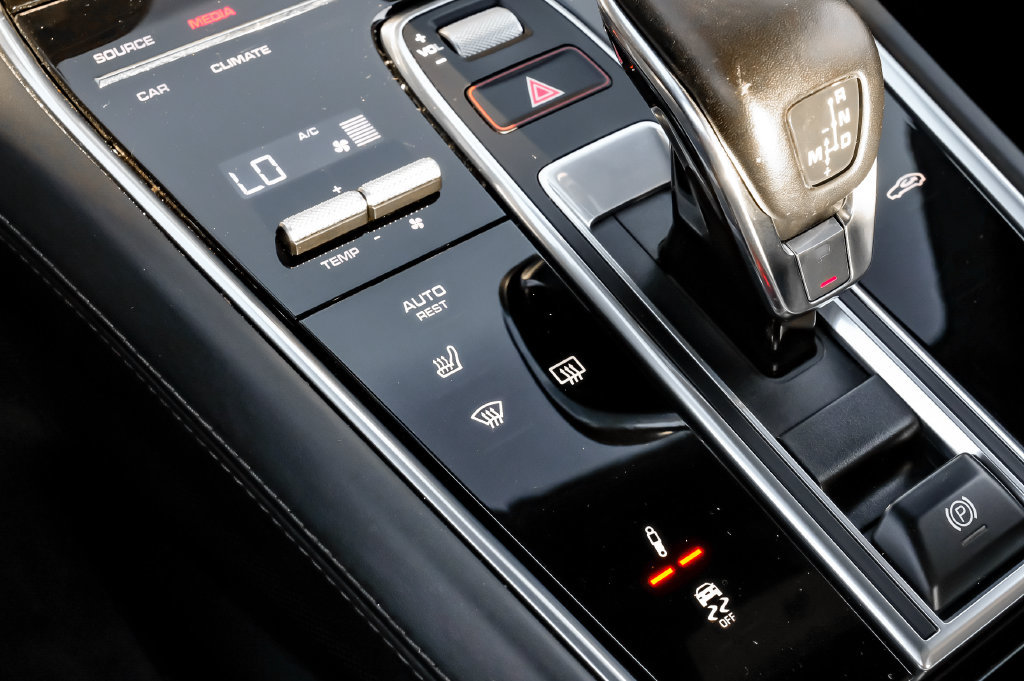 Used 2019 Porsche Panamera GTS AWD/4WD image 25
