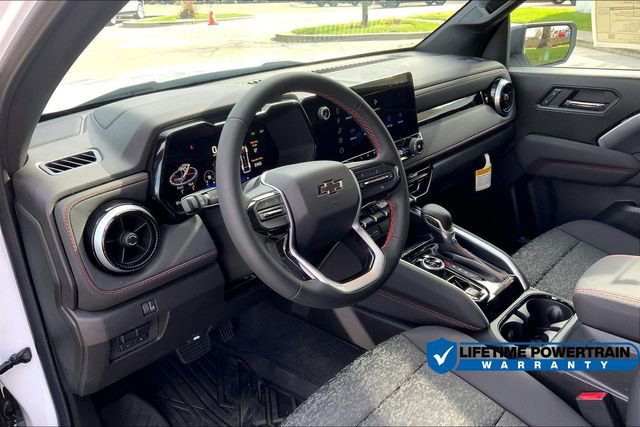 New 2025 Chevrolet Colorado Z71 w/ LPO, Tailgate Decal Package image 7