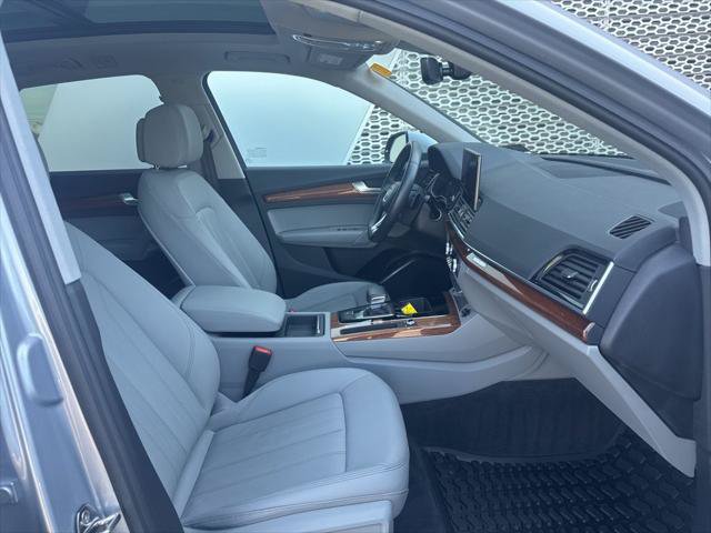 Used 2022 Audi Q5 2.0T Premium AWD/4WD image 29
