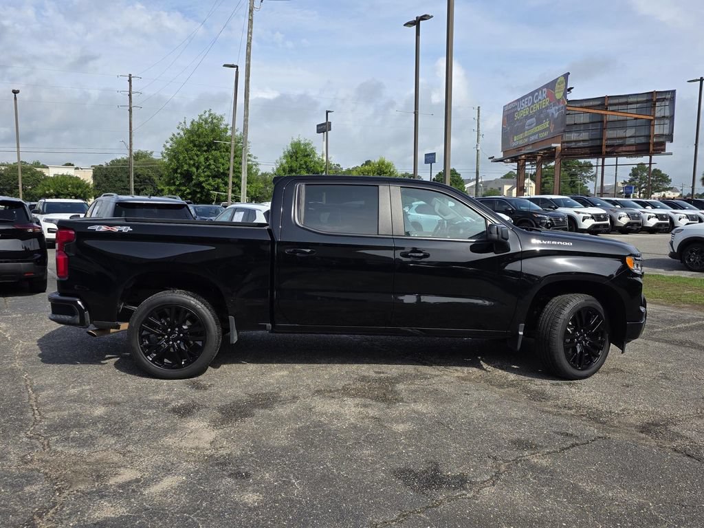 Used 2024 Chevrolet Silverado 1500 RST AWD/4WD image 32