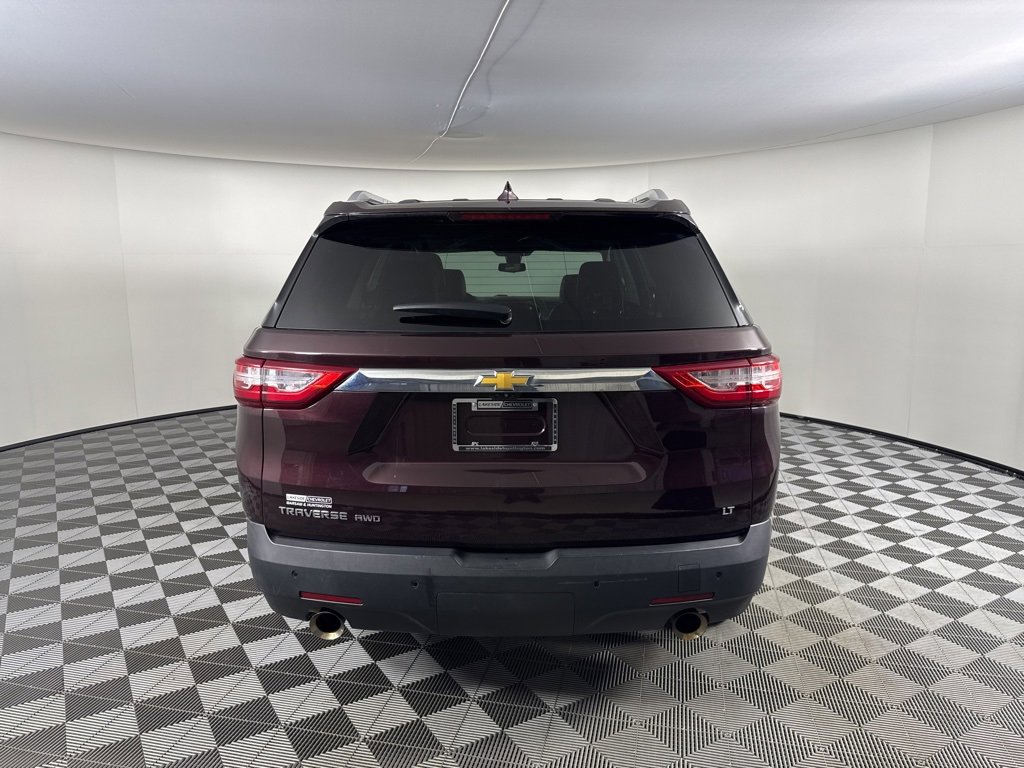 Used 2018 Chevrolet Traverse LT image 4