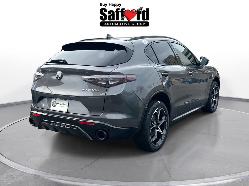 New 2026 Alfa Romeo Stelvio Sprint AWD/4WD image 9