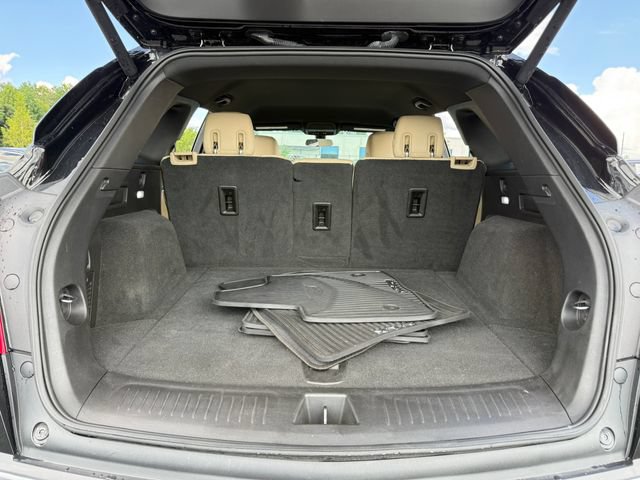 Used 2017 Cadillac XT5 FWD image 26