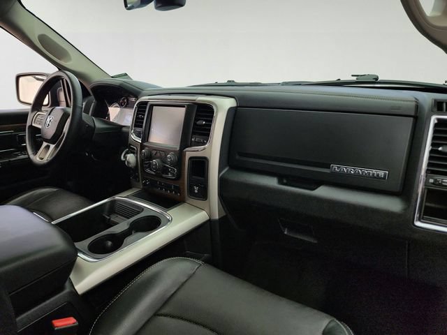 Used 2016 RAM 1500 Laramie w/ Convenience Group AWD/4WD image 31