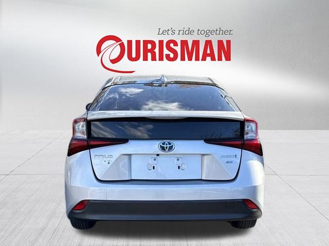 Used 2020 Toyota Prius L Eco image 3