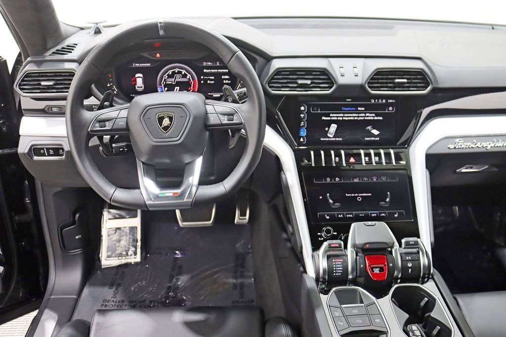 Used 2021 Lamborghini Urus image 14