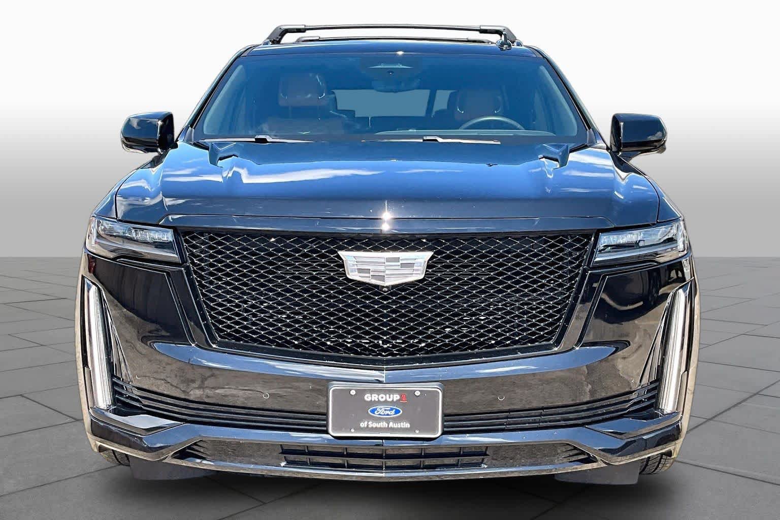 Used 2024 Cadillac Escalade Sport w/ LPO, ONYX Package AWD/4WD image 4