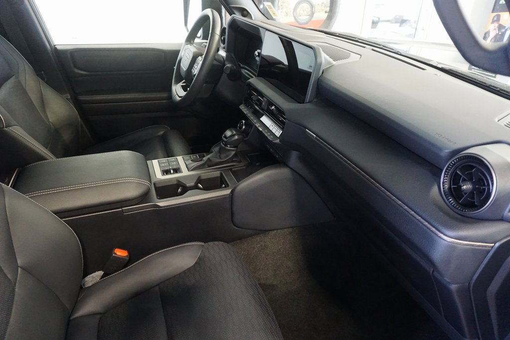 Certified 2024 Toyota Land Cruiser image 28