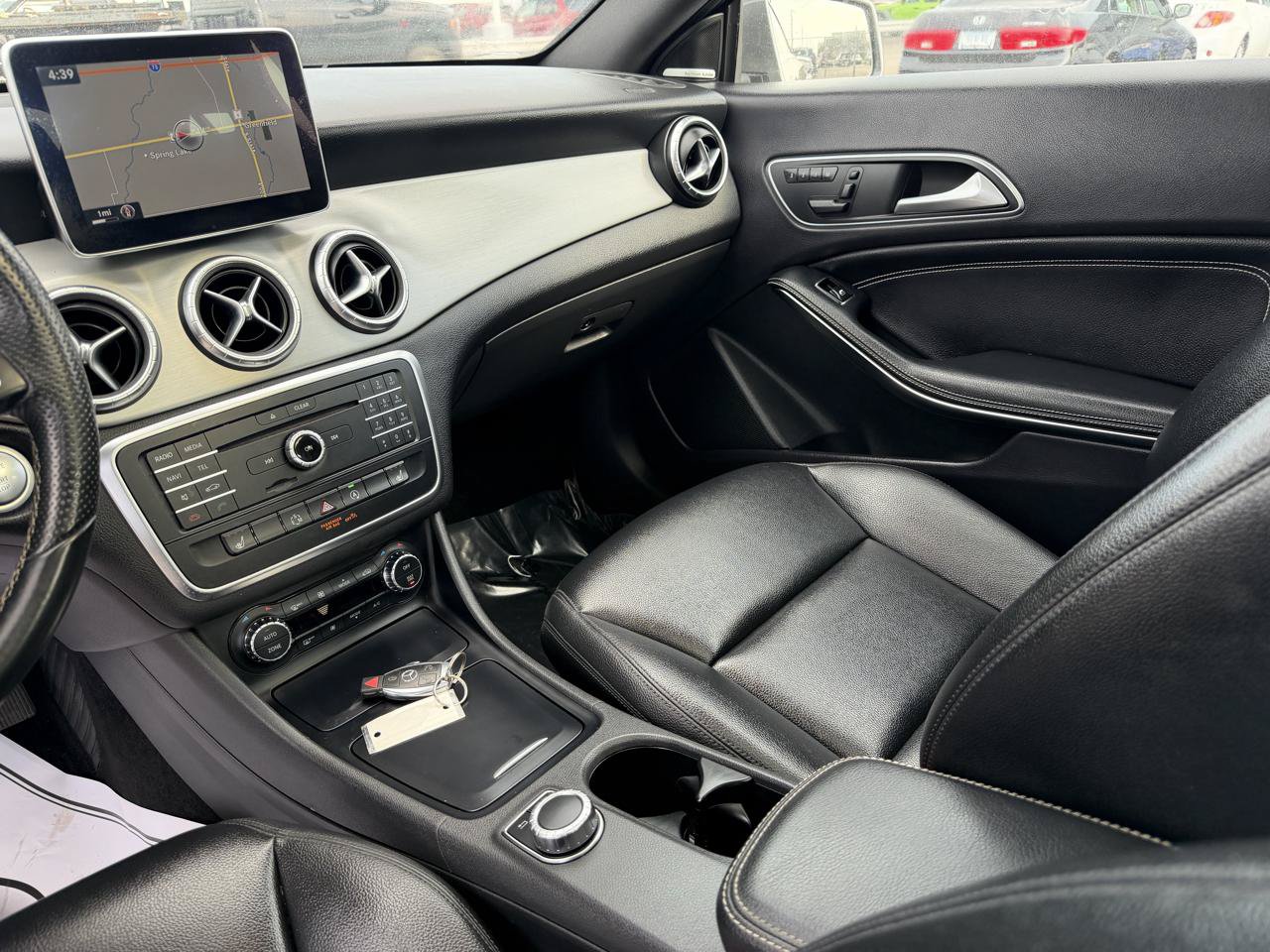 Used 2015 Mercedes-Benz CLA 250 image 18