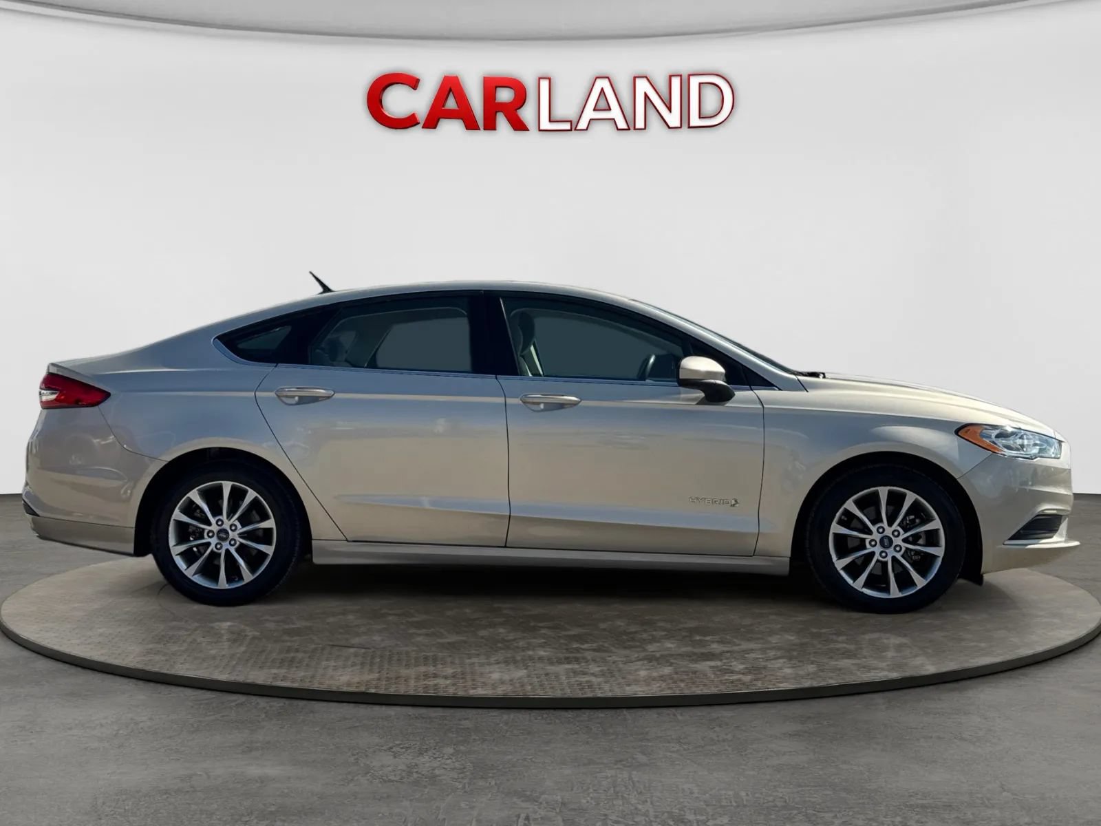 Used 2017 Ford Fusion S FWD image 7