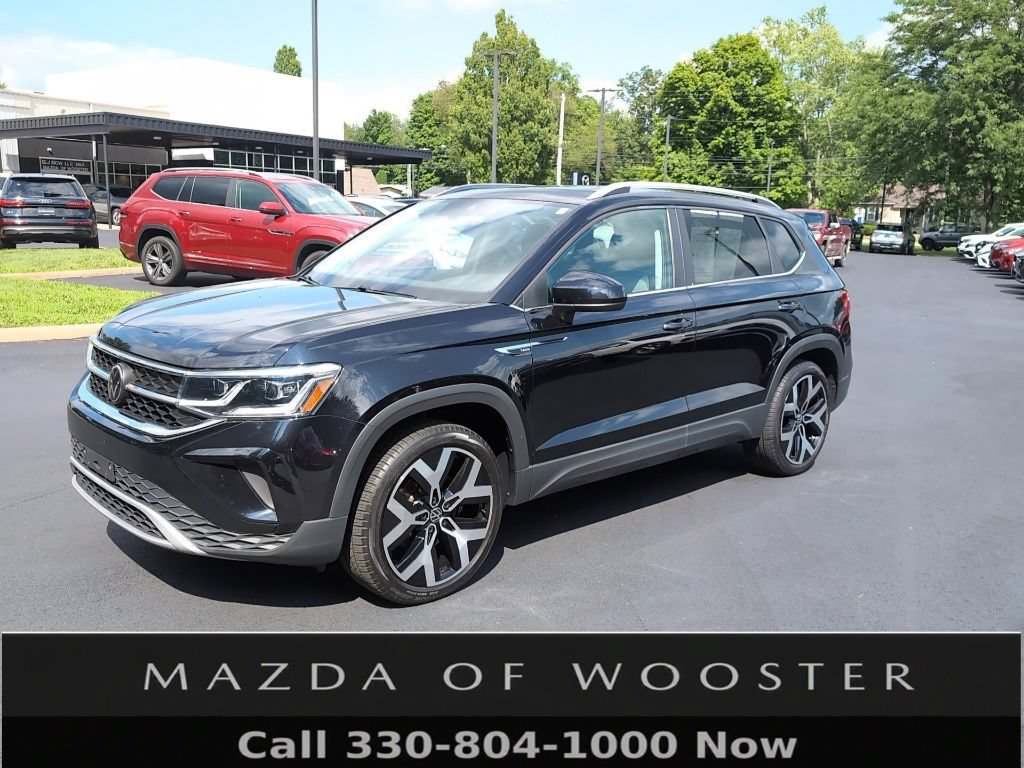 Used 2023 Volkswagen Taos SEL AWD/4WD image 1