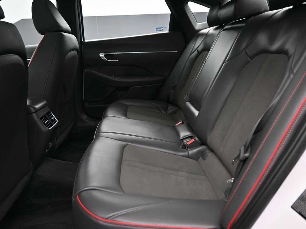 Used 2023 Hyundai Sonata SEL Plus image 11
