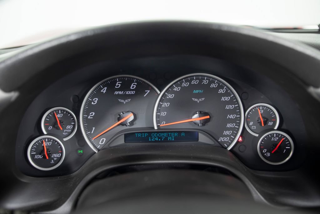 Used 2007 Chevrolet Corvette Convertible w/ Preferred Equipment Group RWD image 35