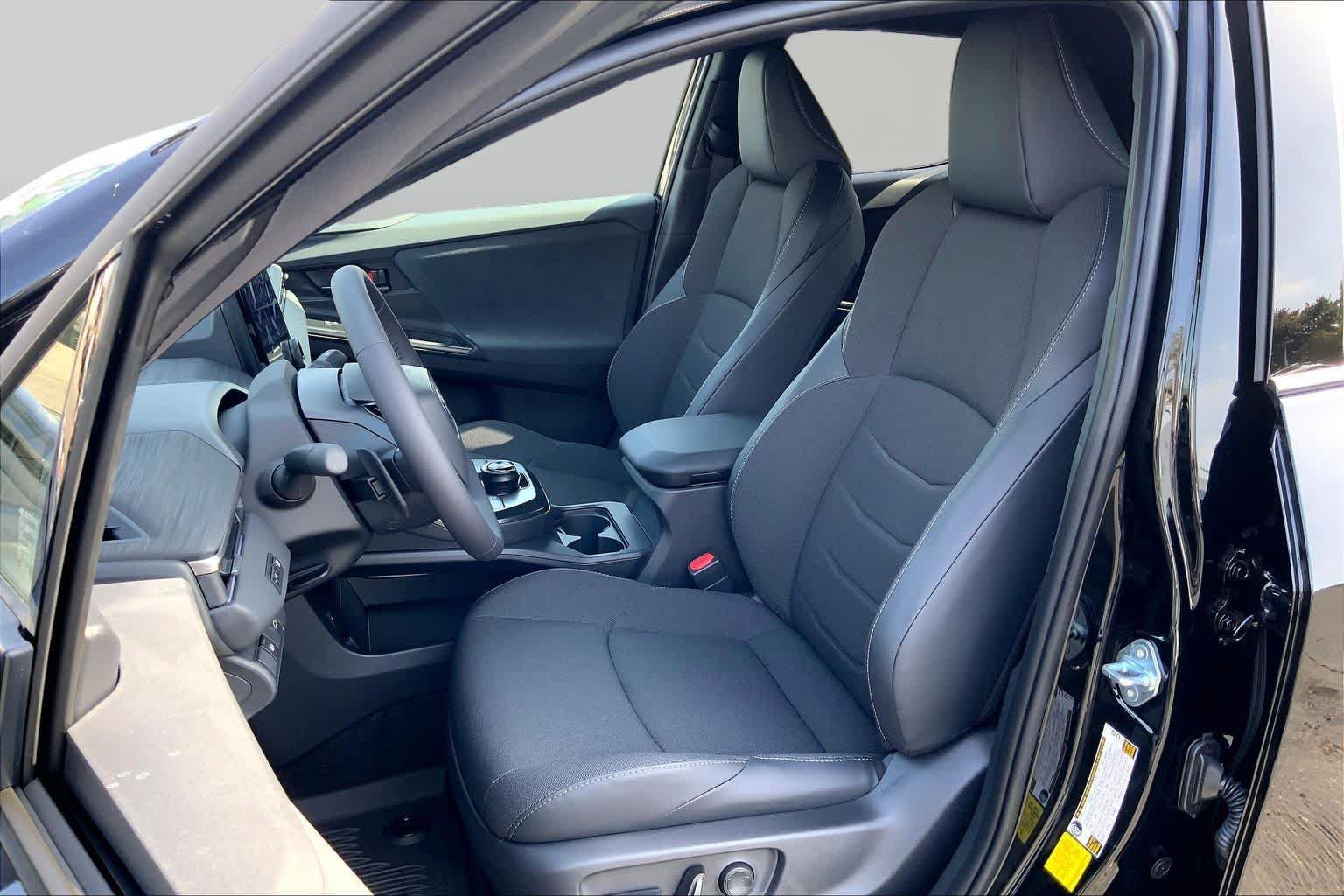 New 2026 Toyota C-HR AWD/4WD image 9
