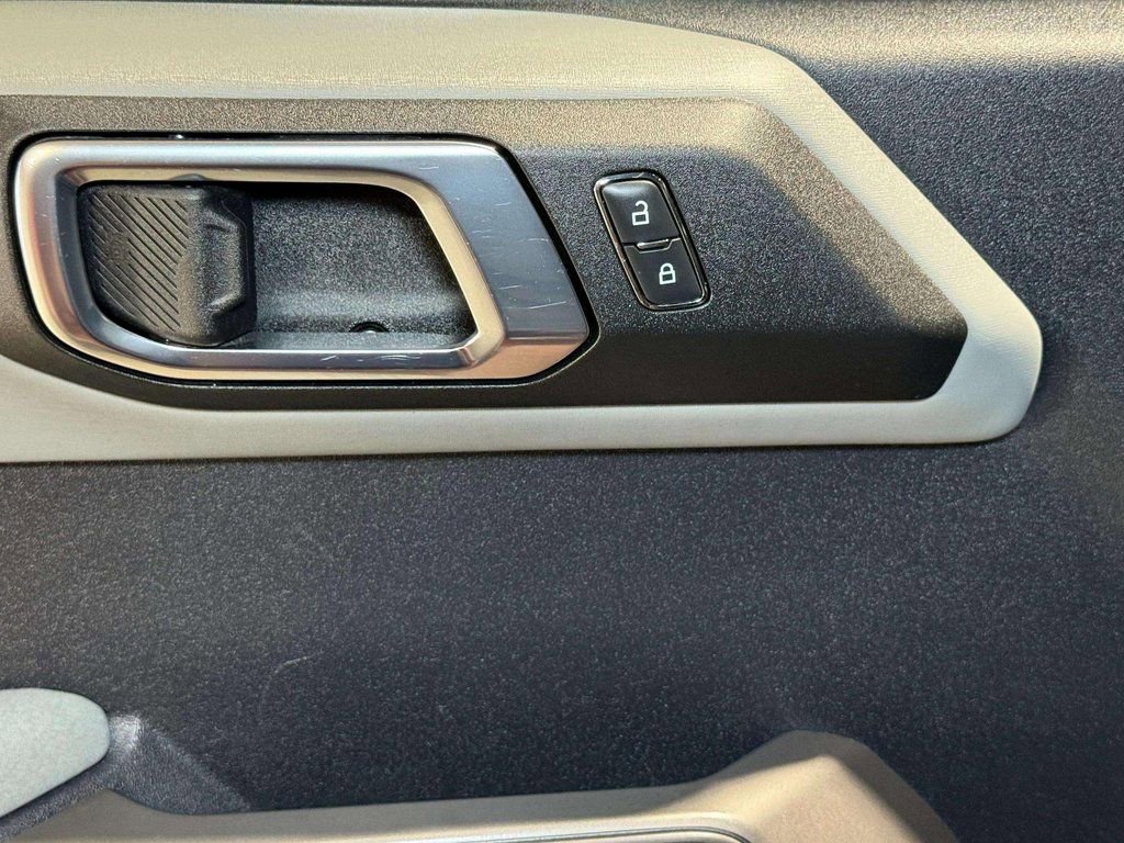 Used 2021 Ford Bronco Badlands w/ Sasquatch Package image 9