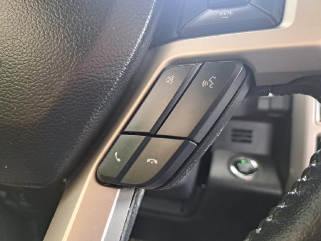 Used 2019 Ford F150 Lariat w/ Equipment Group 502A Luxury AWD/4WD image 20