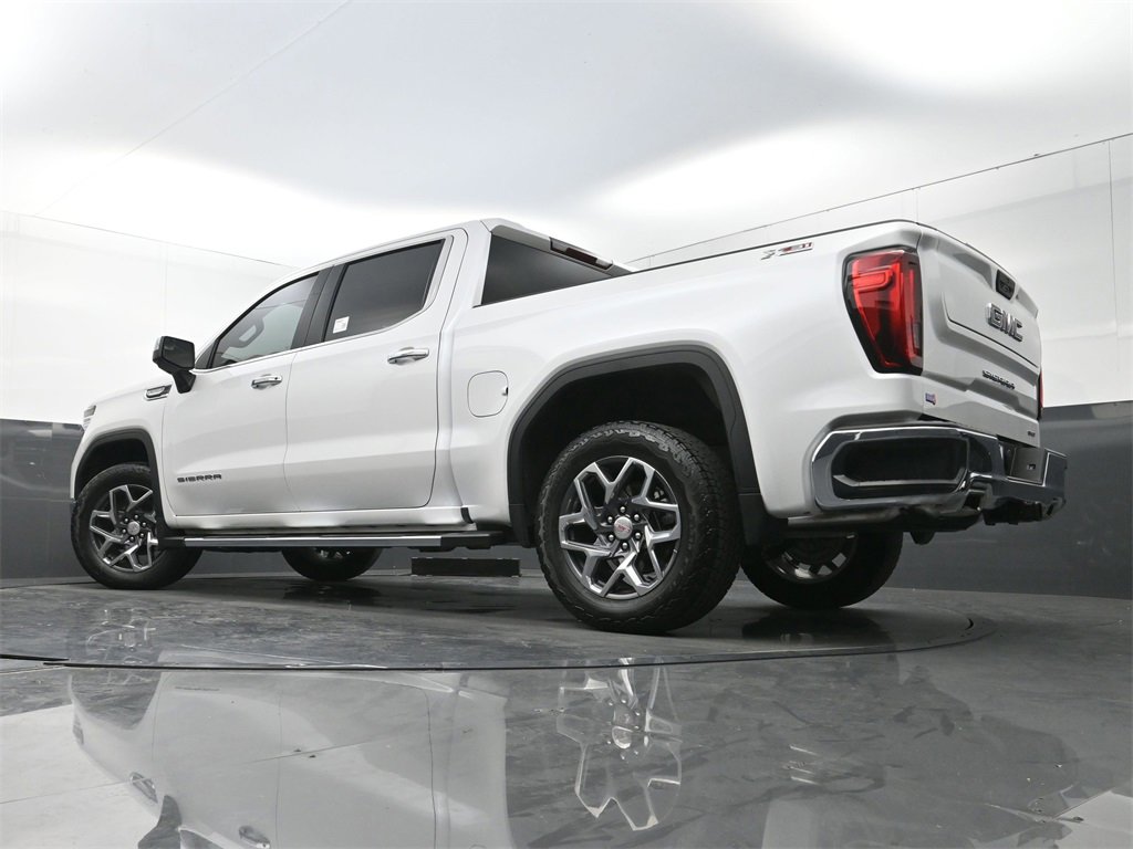 Used 2024 GMC Sierra 1500 SLT image 32