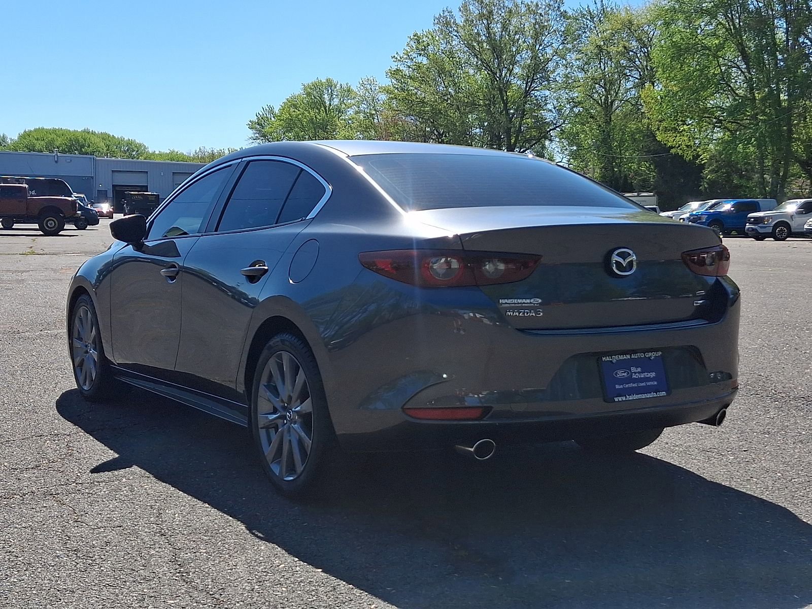 Used 2024 MAZDA MAZDA3 s FWD image 5