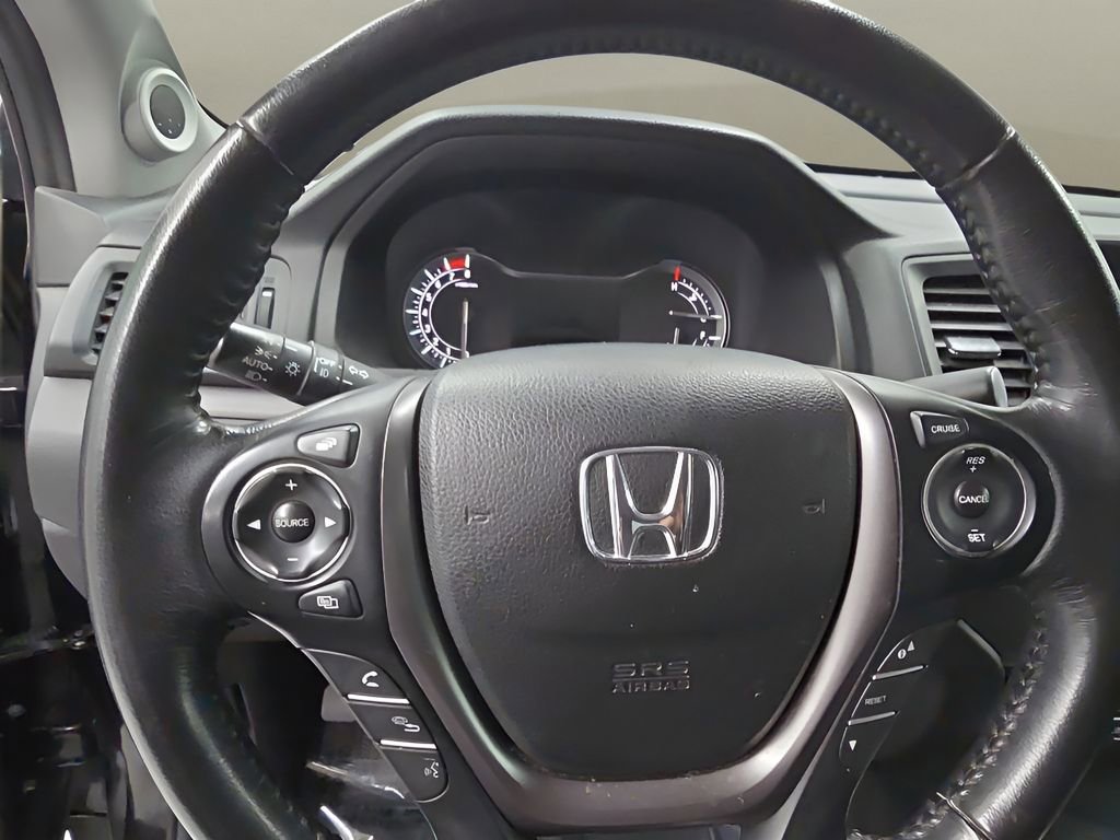 Used 2017 Honda Ridgeline RTL-T image 22