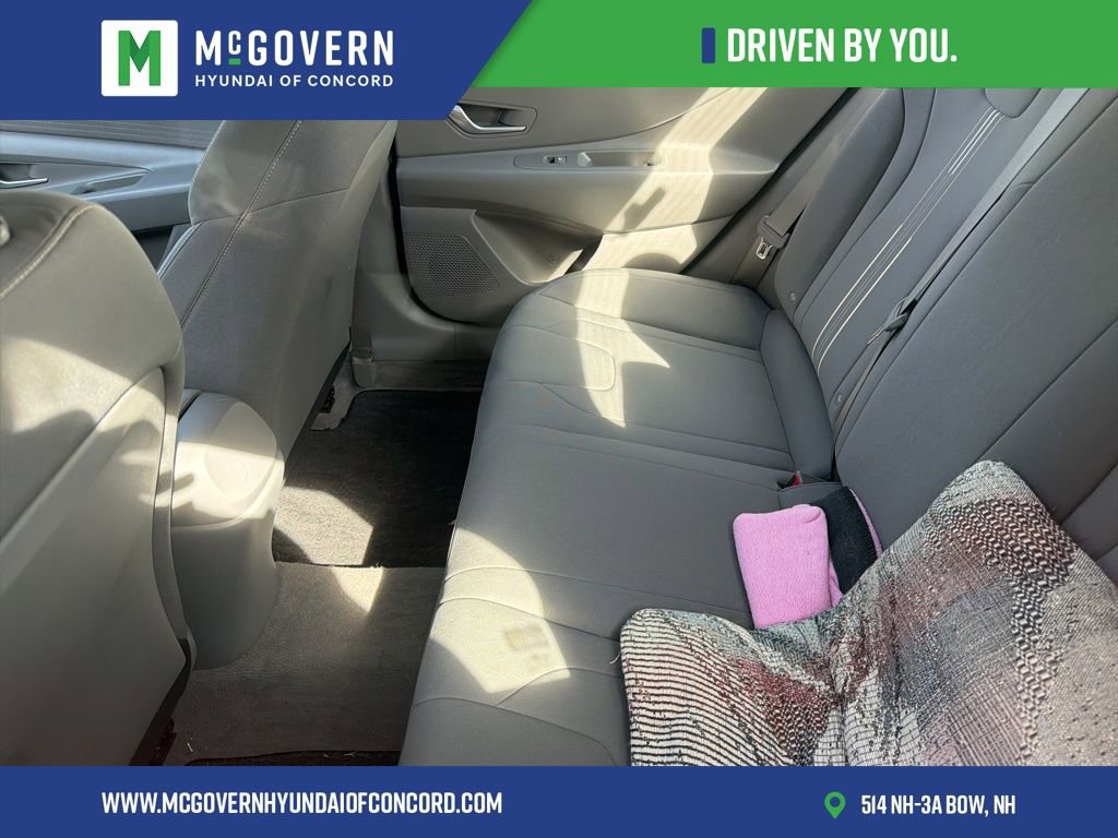 Certified 2023 Hyundai Elantra SEL w/ Preferred Accessory Package image 8