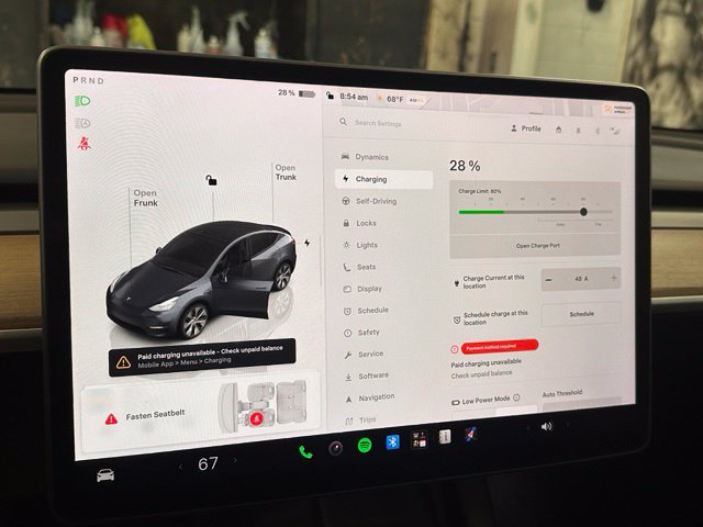 Used 2023 Tesla Model Y Long Range AWD/4WD image 32