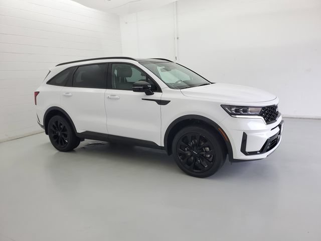 Used 2023 Kia Sorento SX AWD/4WD image 4