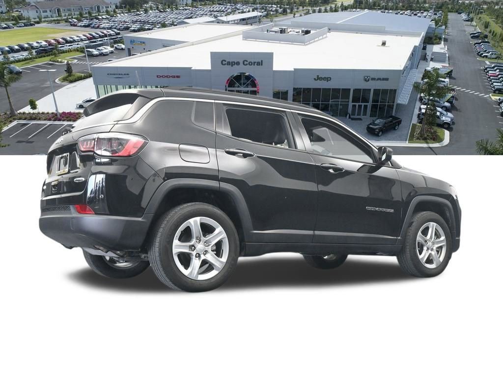 Used 2024 Jeep Compass Latitude image 56