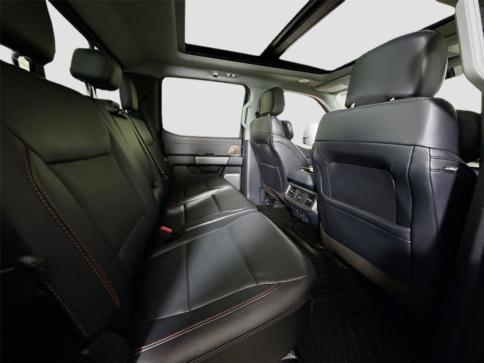 Used 2023 Ford F250 Lariat w/ Lariat Ultimate Package image 22