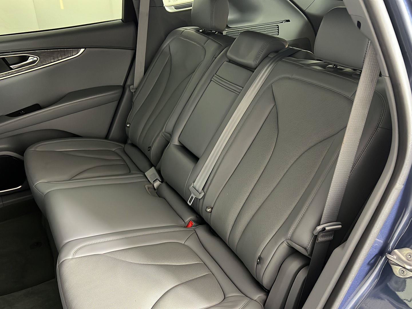 Used 2019 Lincoln Nautilus Reserve AWD/4WD image 4
