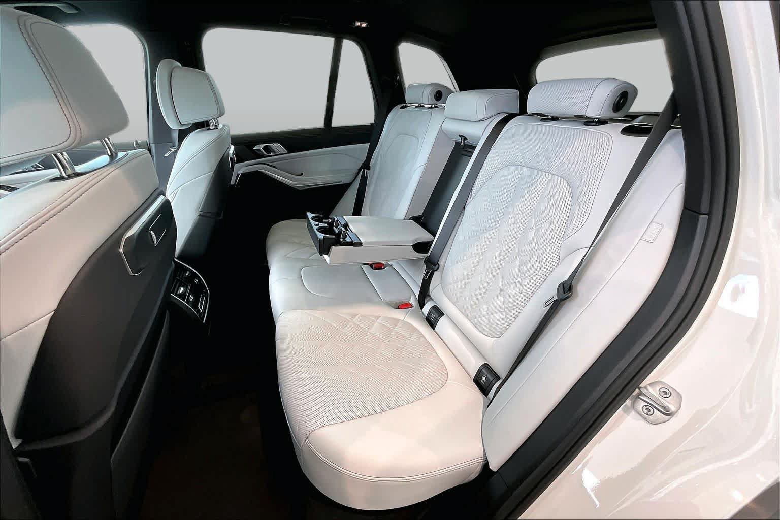 Used 2026 BMW X5 sDrive40i RWD image 22