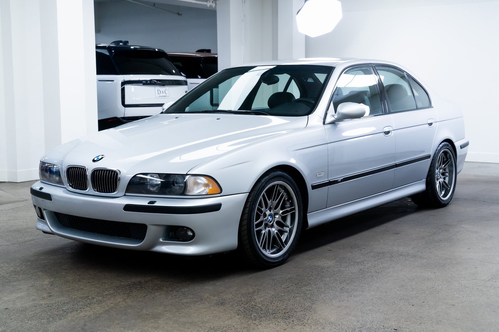 Used 2000 BMW M5 image 3