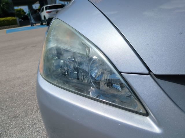 Used 2004 Honda Accord EX image 9
