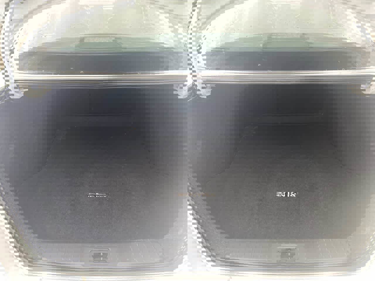 Used 2025 Nissan Sentra SR w/ SR Premium Package FWD image 23