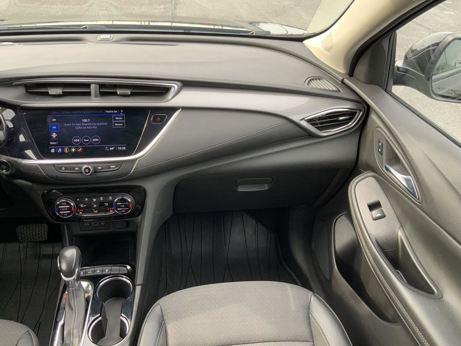 Used 2022 Buick Encore GX Select w/ Sport Touring Package AWD/4WD image 59