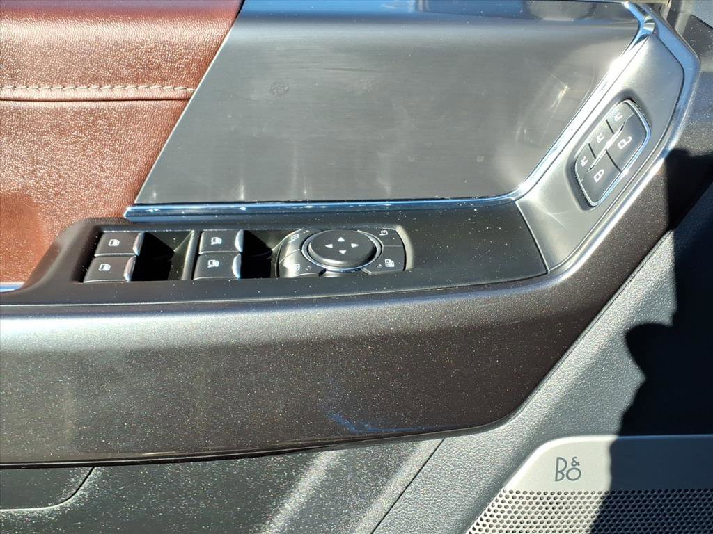 Used 2021 Ford F150 Lariat w/ Equipment Group 502A High image 20