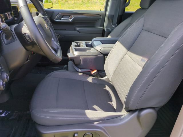 Used 2024 Chevrolet Silverado 1500 LT AWD/4WD image 11