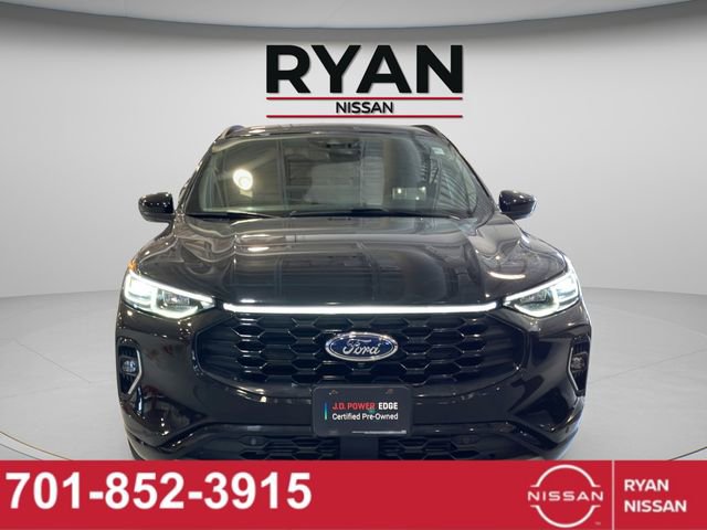 Used 2023 Ford Escape ST-Line Elite w/ Premium Technology Package AWD/4WD image 13