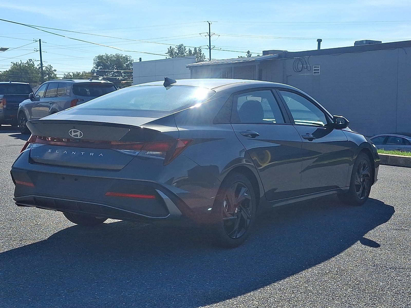New 2026 Hyundai Elantra SEL Sport FWD image 3
