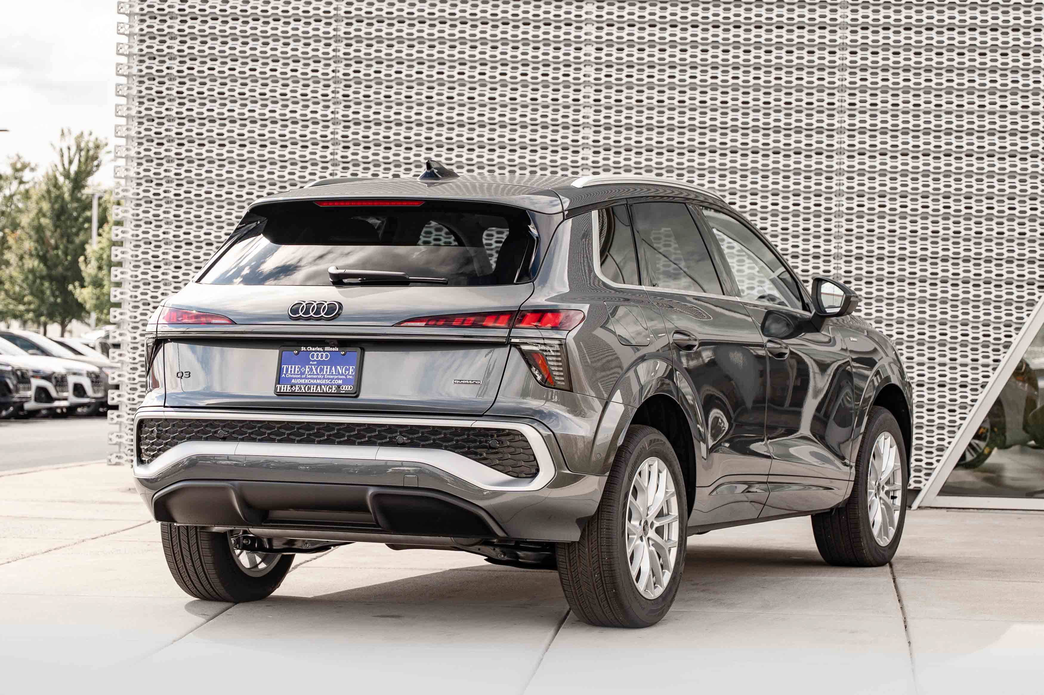 New 2026 Audi Q3 quattro 2.0T AWD/4WD image 4